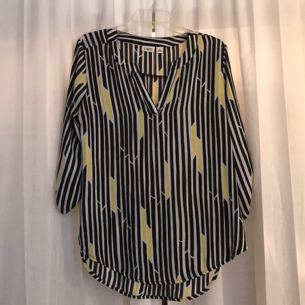 Mid sleeve comfy dress shirt